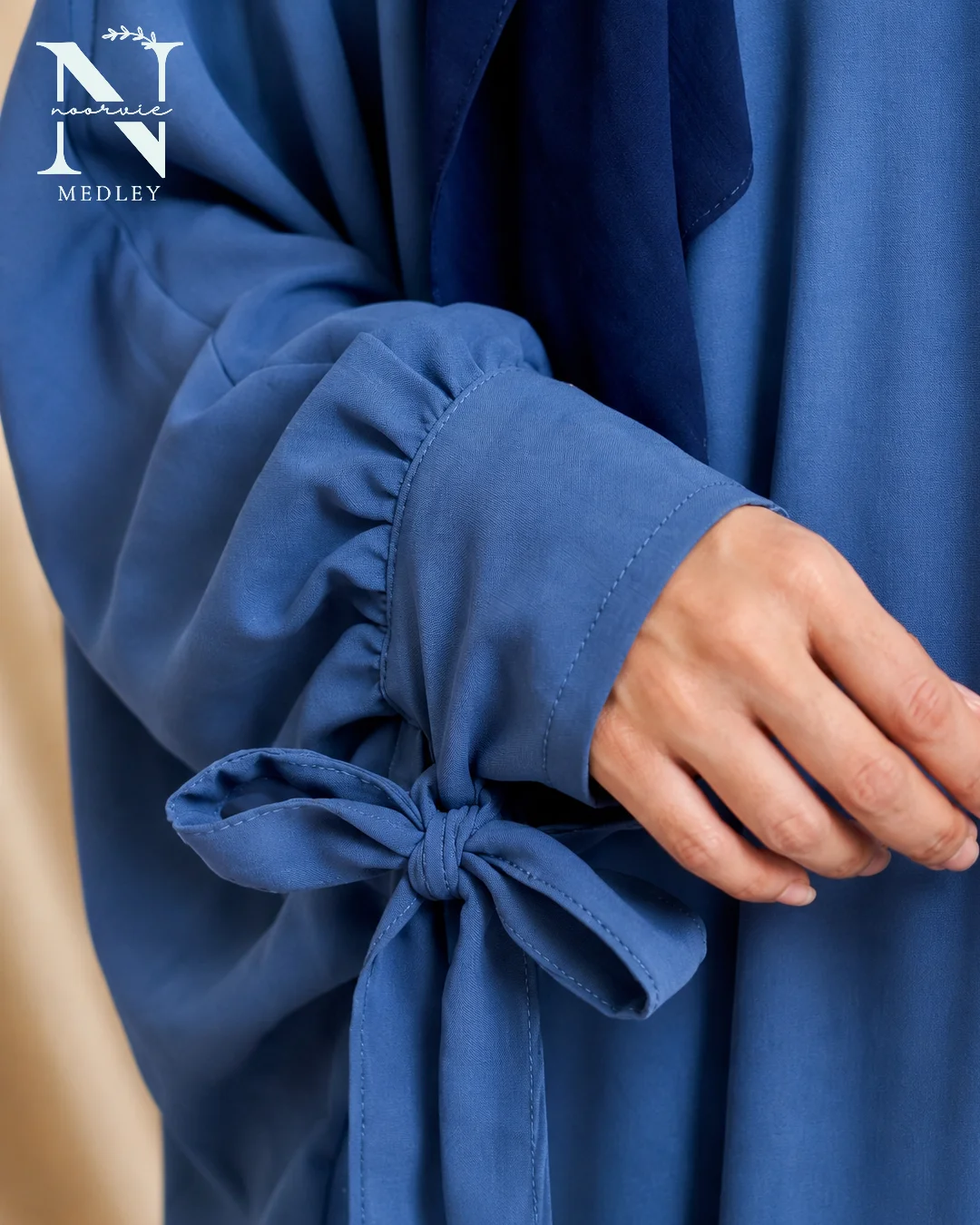 Noor-e-Bowknot Double Abaya - Image 3