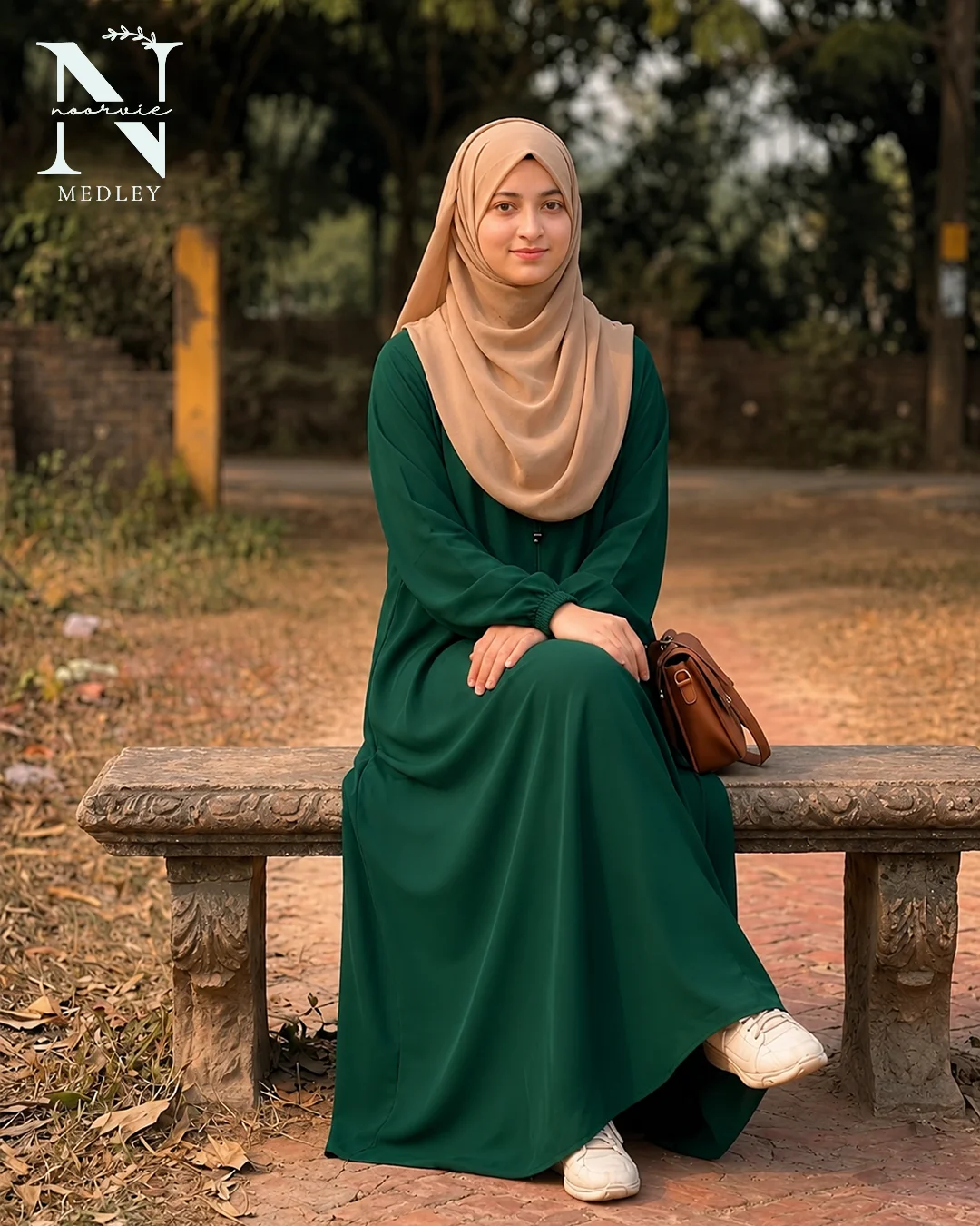 Noor-e-Zamrud Abaya - Image 3