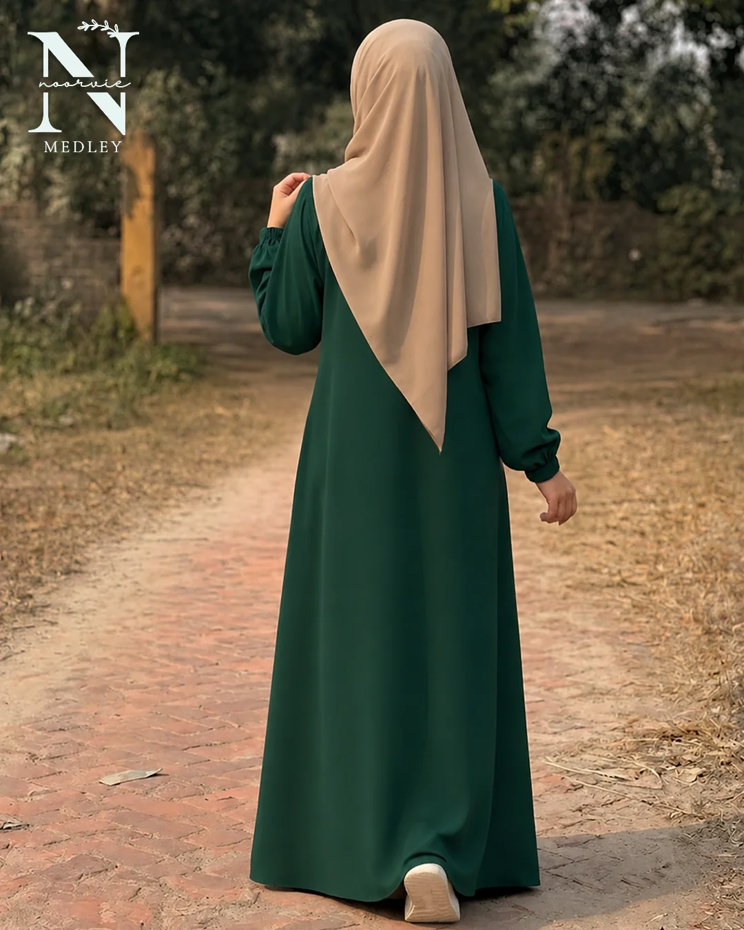 Noor-e-Zamrud Abaya - Image 4